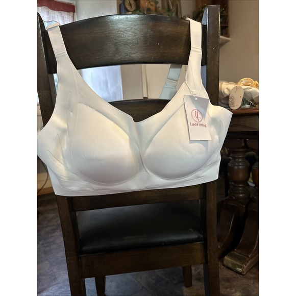 Lushfitting Other - Lush Fitting Lifting Womens 44D Comfort Bra Wireless Padded White 6XL